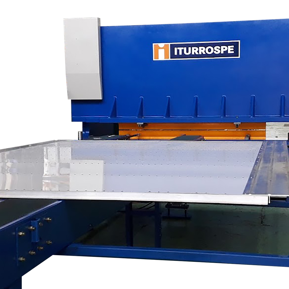 IPC-Metalmak | Prensa remachadora Iturrospe