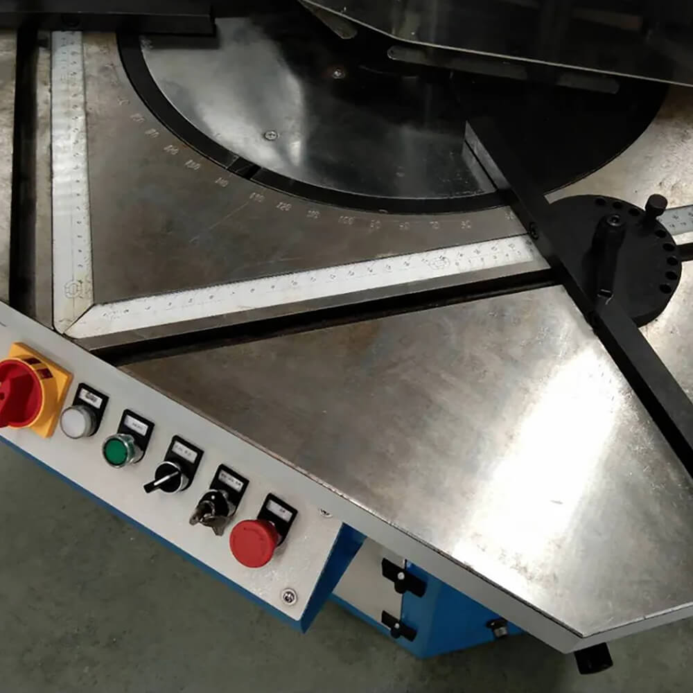 IPC-Metalmak | Esquineros de Angulo fijo y variable Jugao IPC-Metalmak | Esquineros de Angulo fijo y variable Jugao